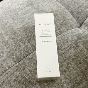 MONAT Be Purified Cold Charcoal Mask